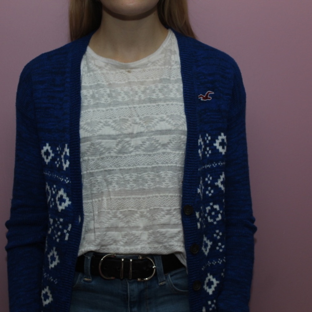 Hollister XS Blue and White Patterned Cardigan